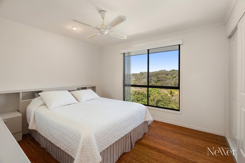 Photo - 13 Wavecrest Drive, Castaways Beach QLD 4567 - Image 20