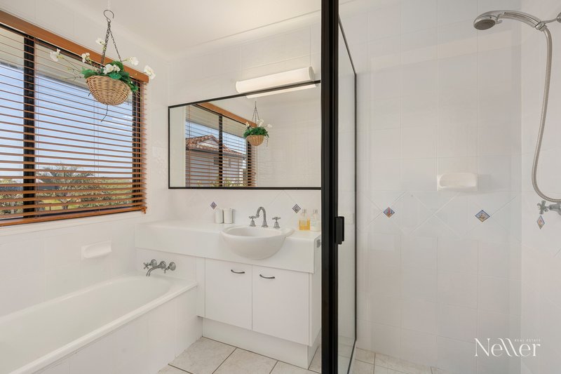 Photo - 13 Wavecrest Drive, Castaways Beach QLD 4567 - Image 22
