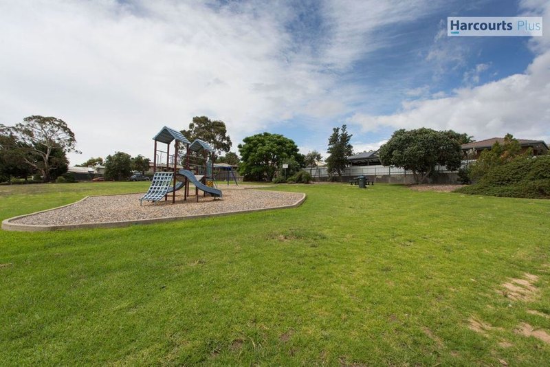 Photo - 13 Wayside Drive, Hallett Cove SA 5158 - Image 16