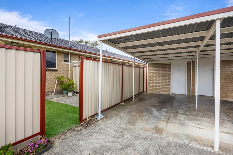 Photo - 1/3 Webbcona Parade, Wendouree VIC 3355 - Image 13