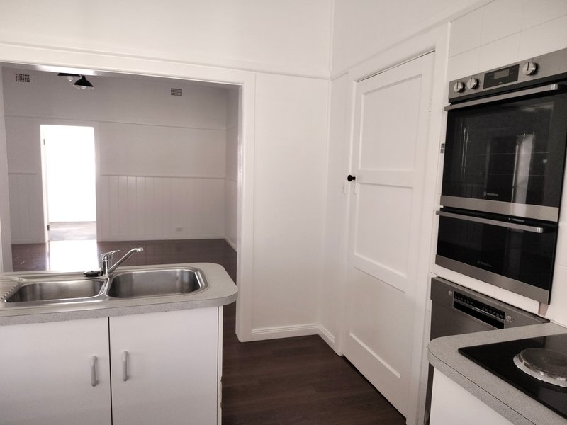 Photo - 13 Weddin Street, Grenfell NSW 2810 - Image 5