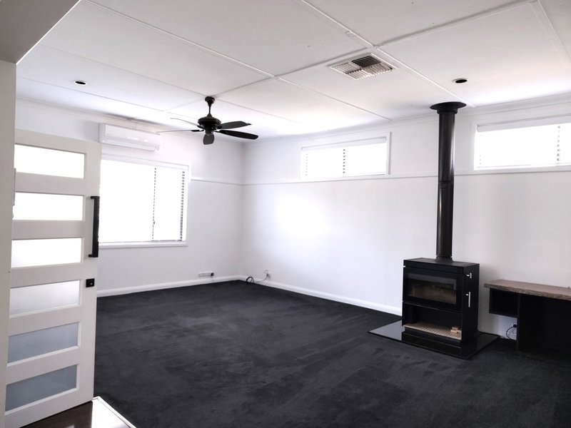 Photo - 13 Weddin Street, Grenfell NSW 2810 - Image 6