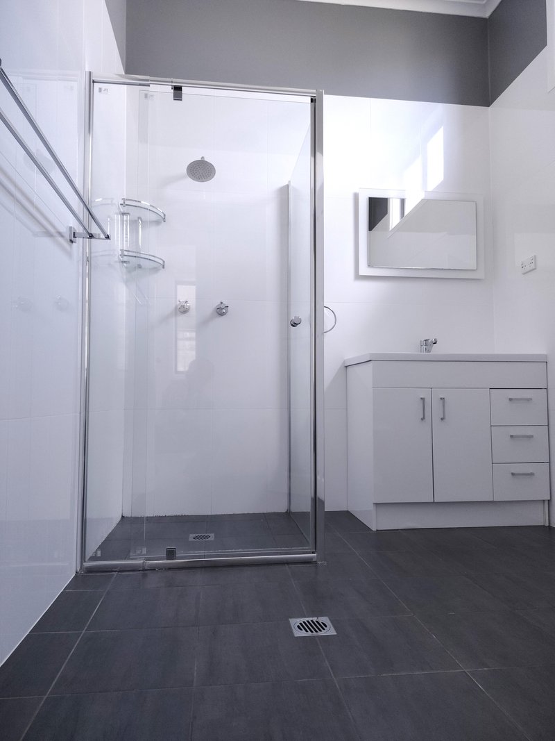 Photo - 13 Weddin Street, Grenfell NSW 2810 - Image 10