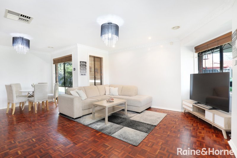 Photo - 13 Weir Court, Roxburgh Park VIC 3064 - Image 2