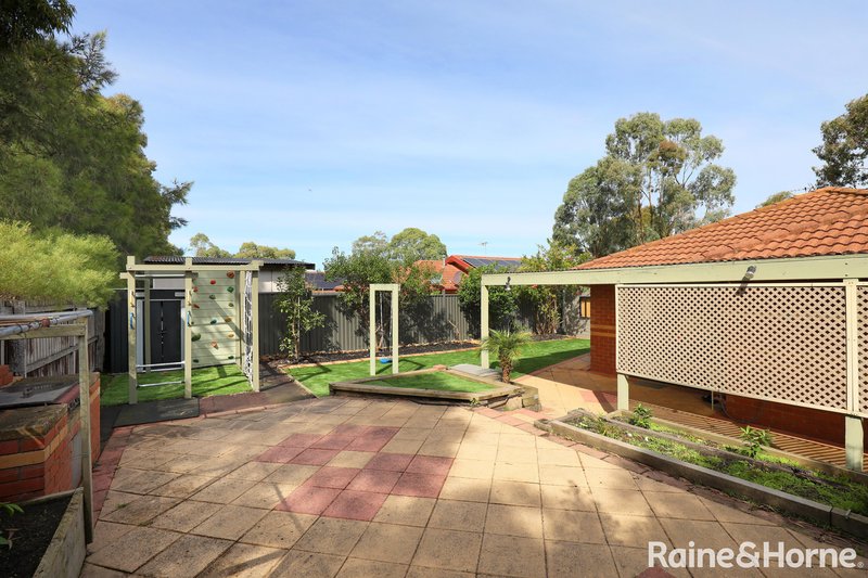 Photo - 13 Weir Court, Roxburgh Park VIC 3064 - Image 13