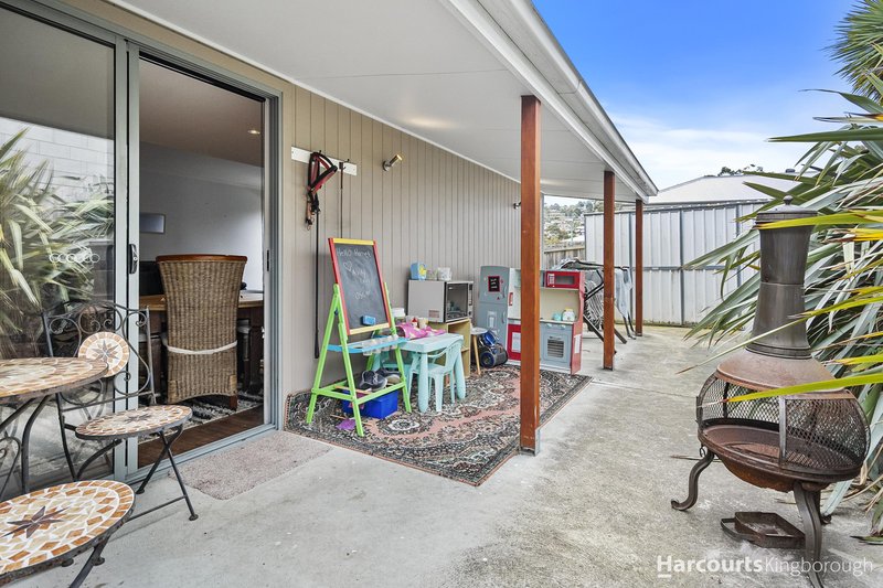 Photo - 1/3 Wells Parade, Blackmans Bay TAS 7052 - Image 8