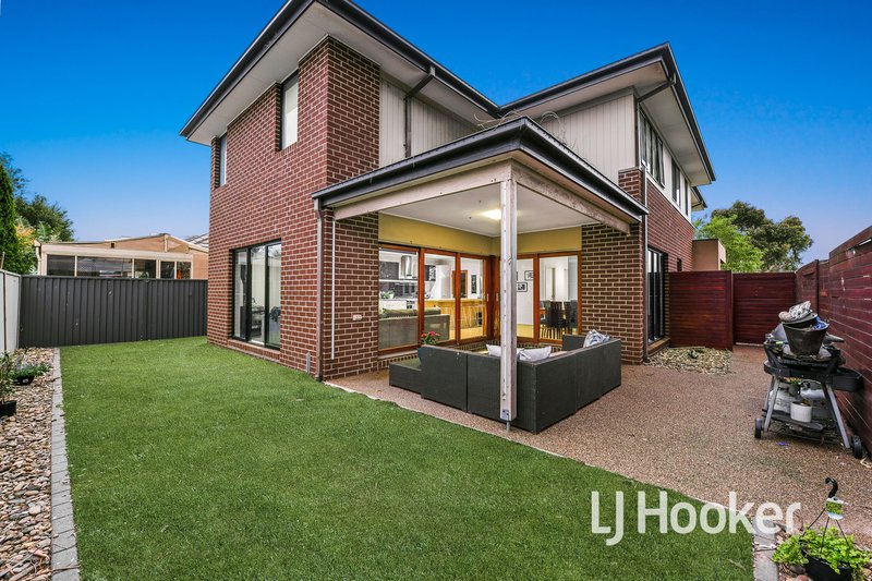 Photo - 13 Wembley Circuit, Pakenham VIC 3810 - Image 16