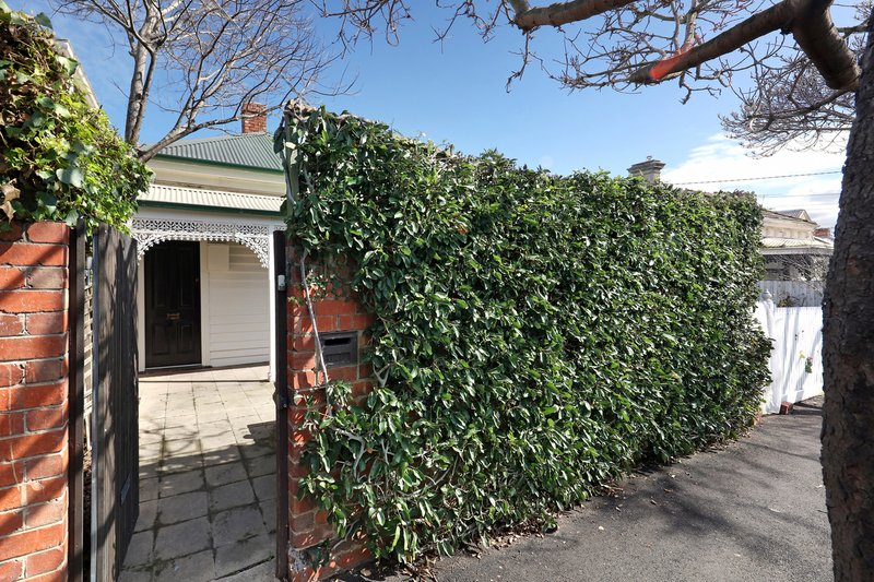 Photo - 13 Westbourne Street, Prahran VIC 3181 - Image 2