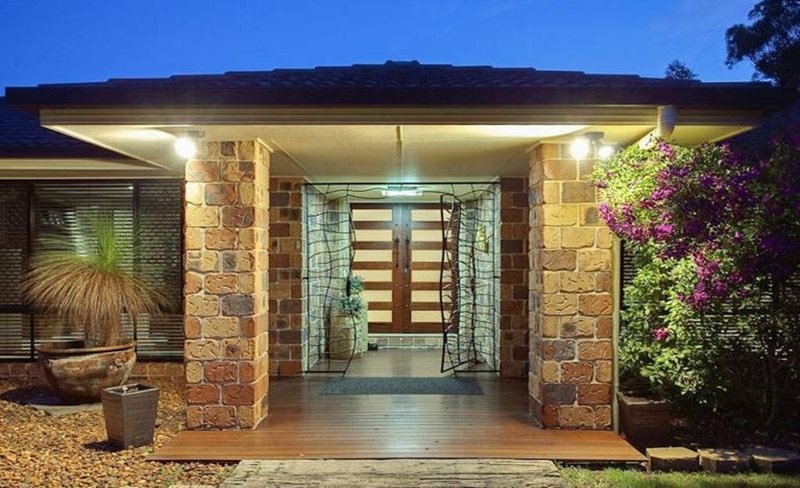 Photo - 13 Whipbird Court, Cashmere QLD 4500 - Image 17