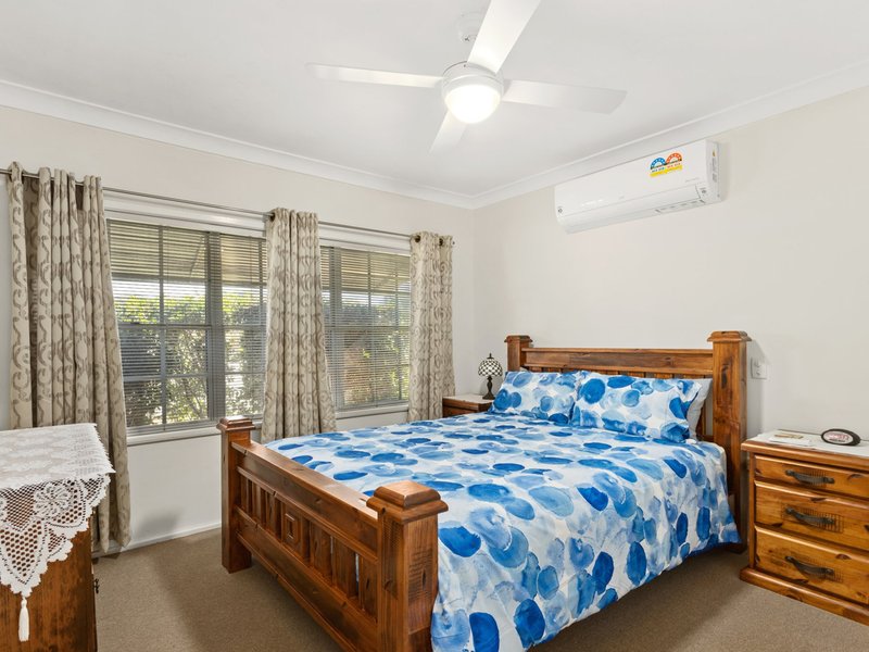 Photo - 13 Whitby Close, Taree NSW 2430 - Image 10