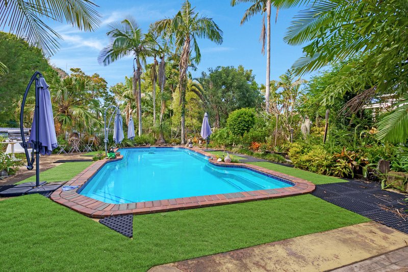 Photo - 13 Whitian Drive, Carrara QLD 4211 - Image 5