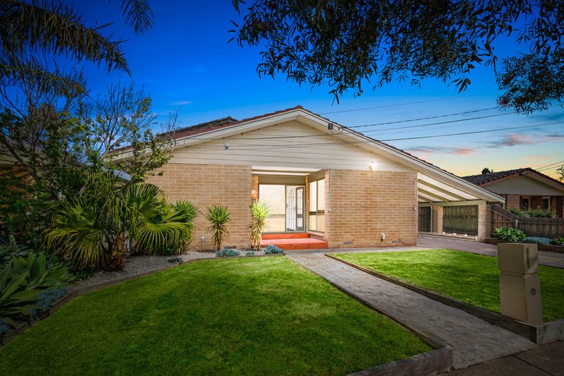 13 Whiton Grove, Wyndham Vale VIC 3024