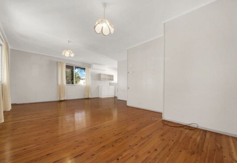 Photo - 13 Wilkins Street, West Gladstone QLD 4680 - Image 4