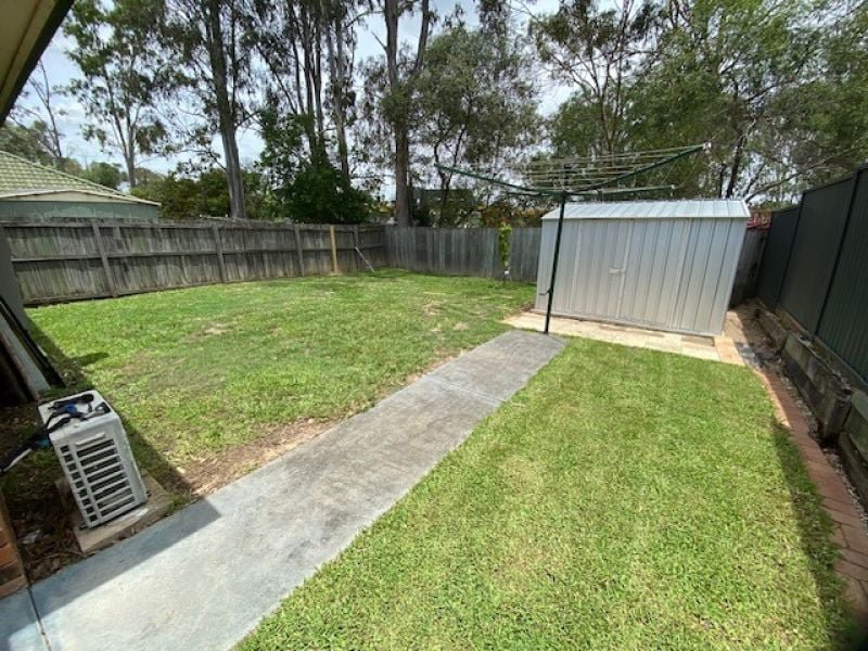 Photo - 13 Wilshire Place, Runcorn QLD 4113 - Image 12