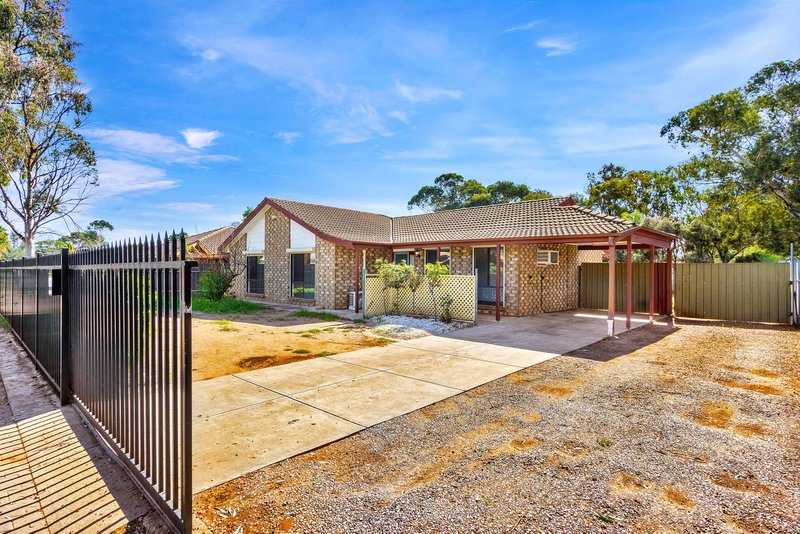 Photo - 13 Window Crescent, Salisbury North SA 5108 - Image 3