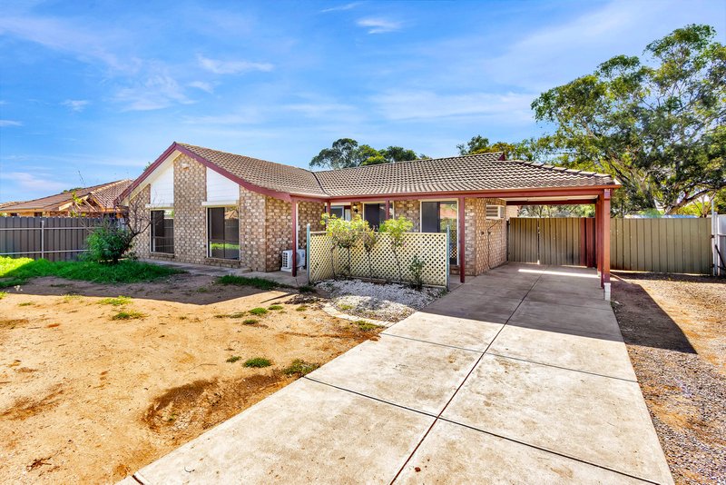 Photo - 13 Window Crescent, Salisbury North SA 5108 - Image 4