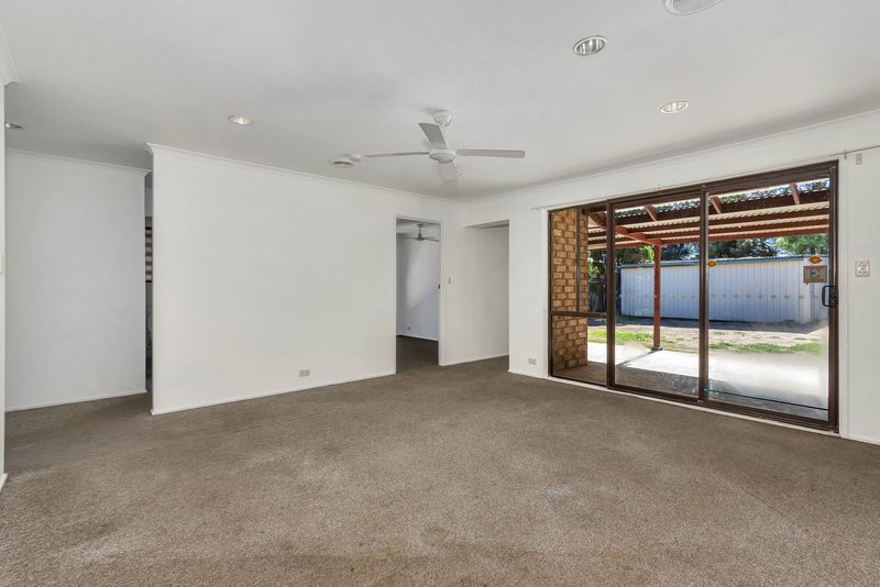 Photo - 13 Window Crescent, Salisbury North SA 5108 - Image 8