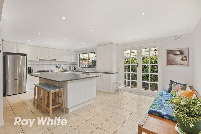 Photo - 13 Wingara Drive, Lara VIC 3212 - Image 2