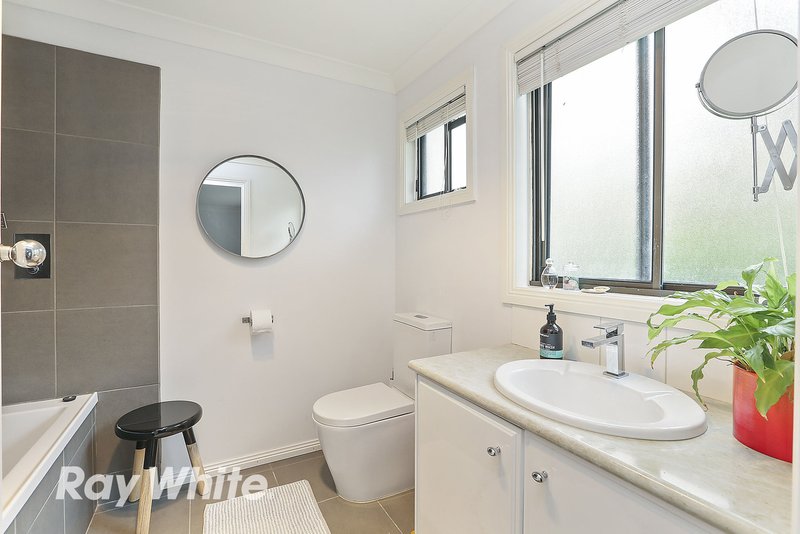 Photo - 13 Wingara Drive, Lara VIC 3212 - Image 10