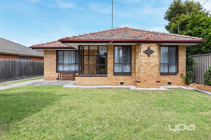 13 Winifred Street, St Albans VIC 3021