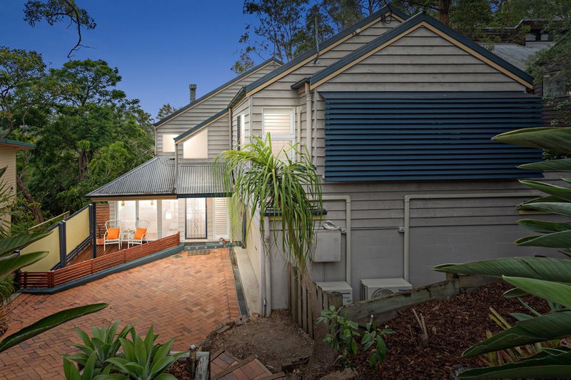 13 Wirlpana Avenue, Ferny Hills QLD 4055