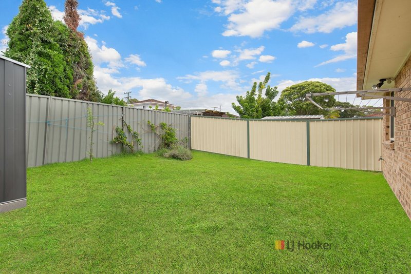 Photo - 13 Wongala Avenue, Blue Haven NSW 2262 - Image 9