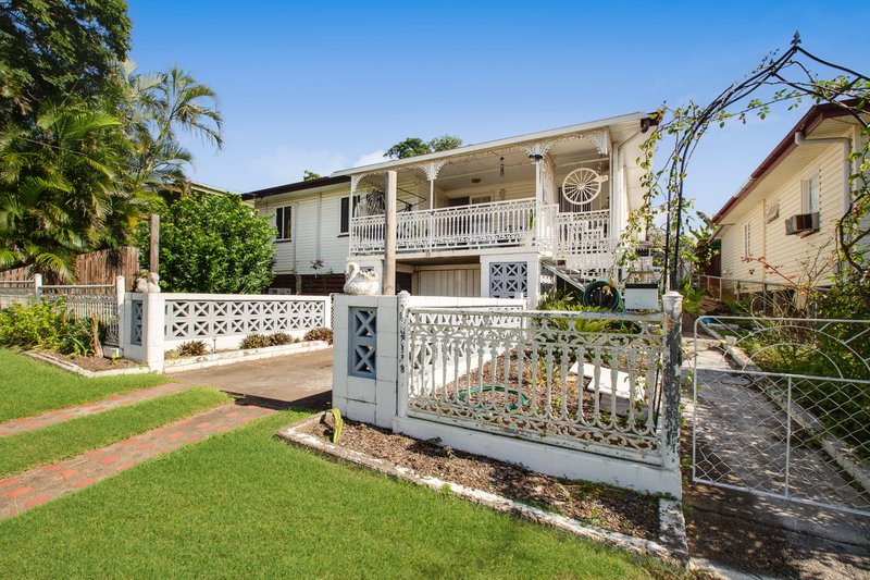 Photo - 13 Woodgate Street, Churchill QLD 4305 - Image 2