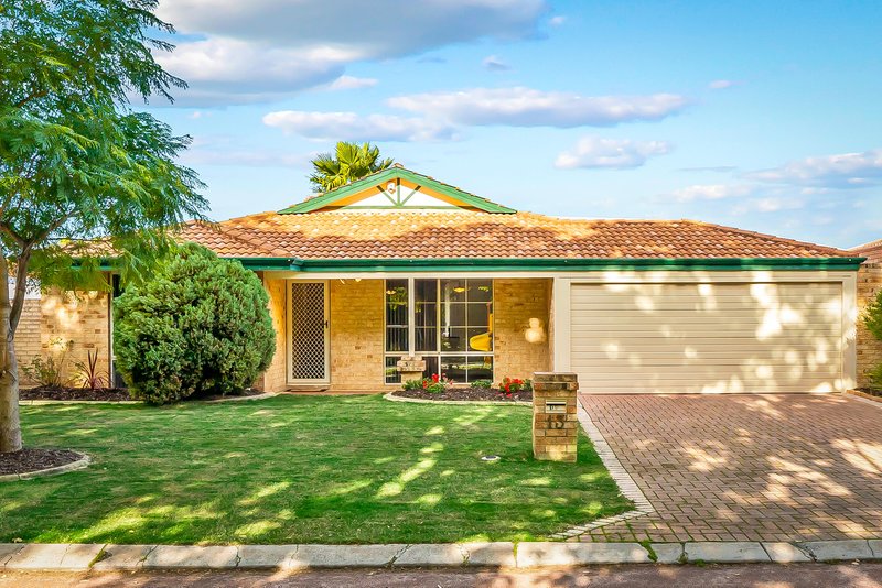 13 Woodhouse Circuit, Canning Vale WA 6155