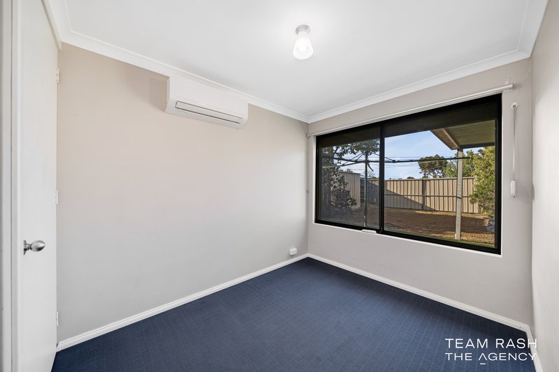 Photo - 13 Woodlake Boulevard, Ellenbrook WA 6069 - Image 23