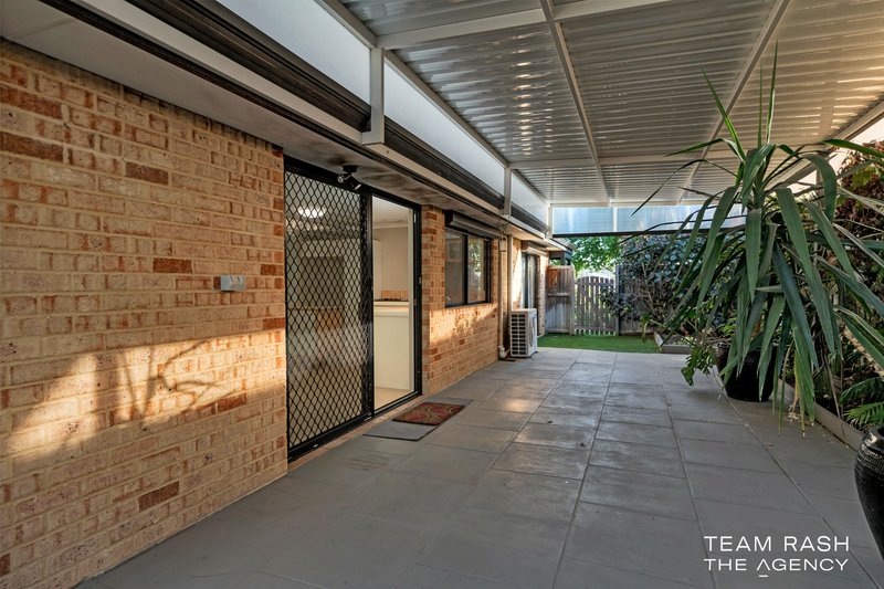 Photo - 13 Woodlake Boulevard, Ellenbrook WA 6069 - Image 30