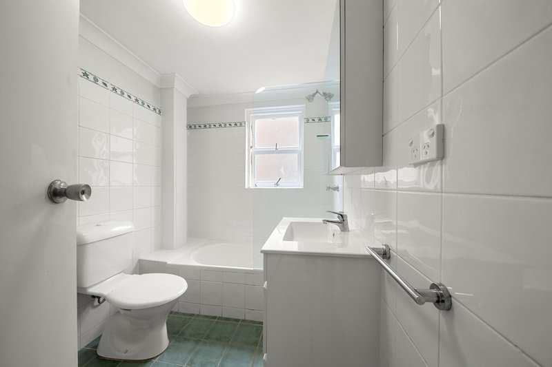 Photo - 1/3 Woodstock Street, Bondi Junction NSW 2022 - Image 4