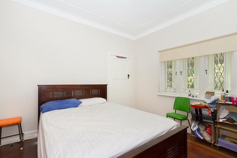 Photo - 13 Woonga Drive, Ashgrove QLD 4060 - Image 5