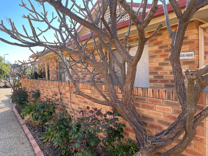 Photo - 1/3 Worfolk Place, Griffith NSW 2680 - Image 4