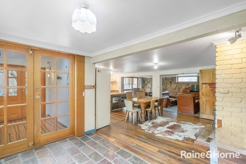 Photo - 13 Wynyard Street, South Hobart TAS 7004 - Image 3