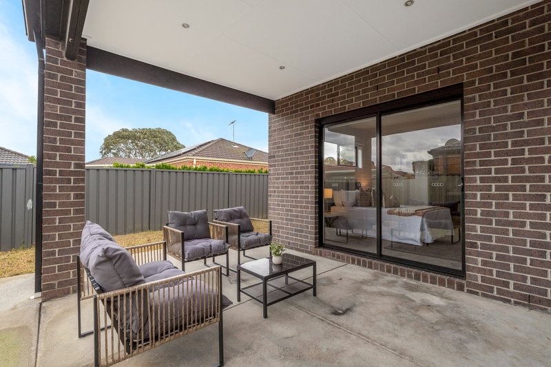 Photo - 13 Wyperfeld Avenue, Craigieburn VIC 3064 - Image 16
