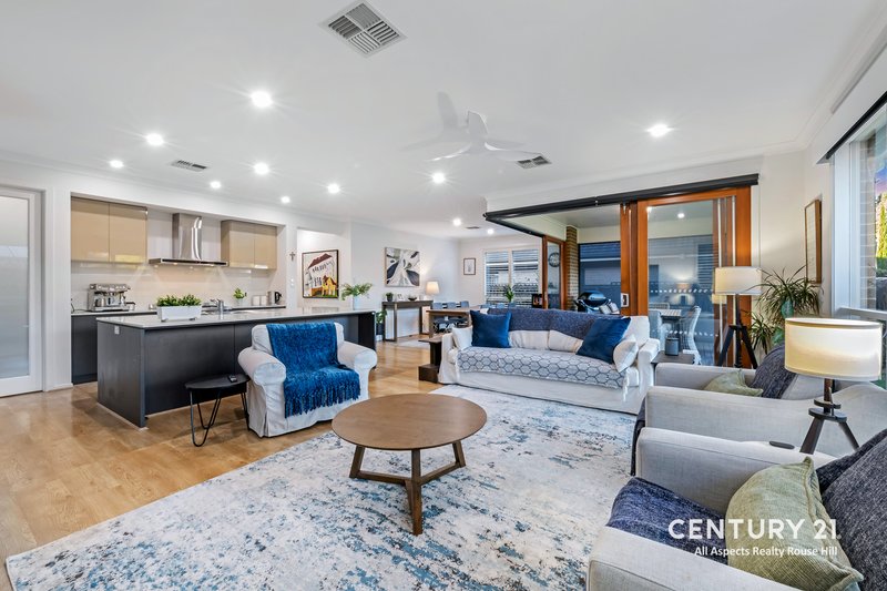 Photo - 13 Yanada Street, Rouse Hill NSW 2155 - Image 5