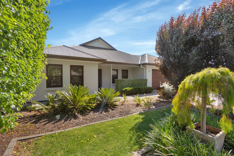 13 Yattarna Crescent, Nuriootpa SA 5355