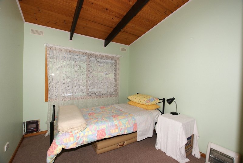 Photo - 13 York Street, Warburton VIC 3799 - Image 12