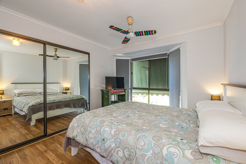 Photo - 13 Yorkshire Drive, Banksia Beach QLD 4507 - Image 10