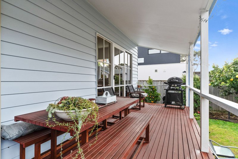 Photo - 13 Young Lane, Mornington VIC 3931 - Image 16