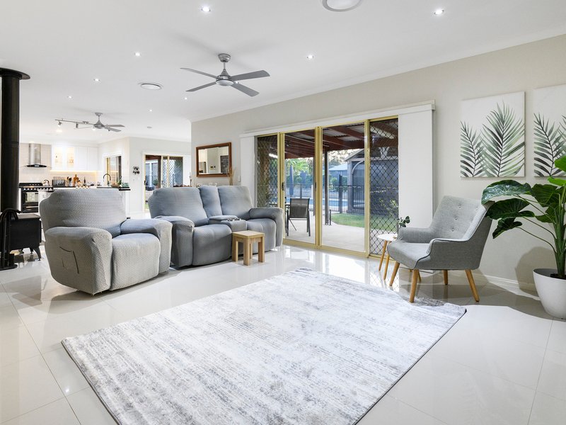 Photo - 130-132 Macginley Road, Upper Caboolture QLD 4510 - Image 9