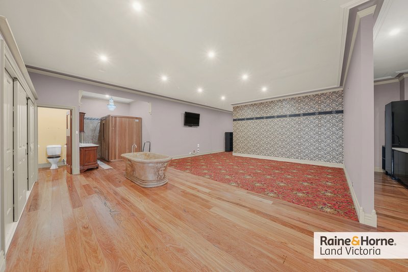 Photo - 130, 140 & 150 Vineyard Road, Sunbury VIC 3429 - Image 14