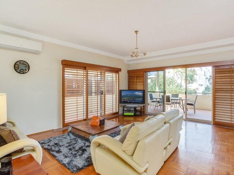 Photo - 1/30 Albatross Avenue, Mermaid Beach QLD 4218 - Image 6