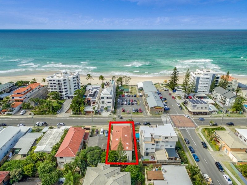 Photo - 1/30 Albatross Avenue, Mermaid Beach QLD 4218 - Image 11