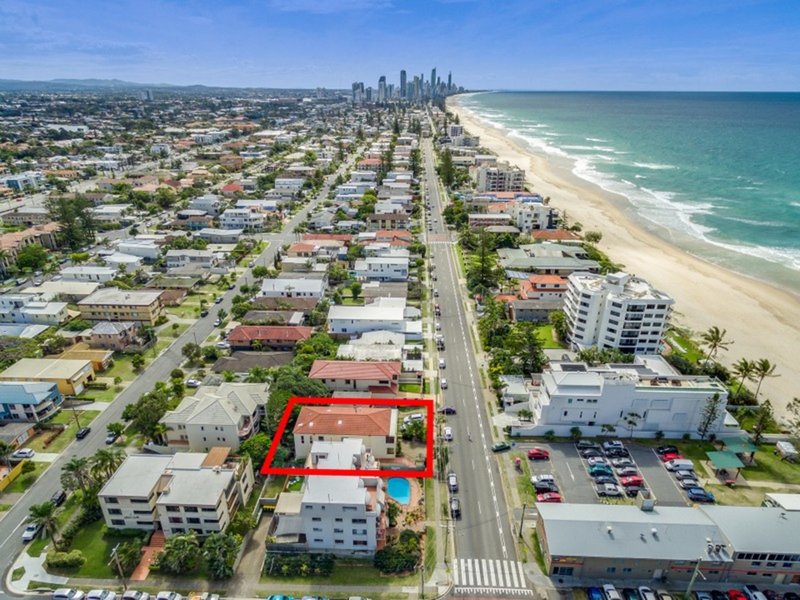 Photo - 1/30 Albatross Avenue, Mermaid Beach QLD 4218 - Image 1