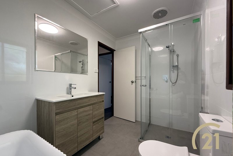 Photo - 1/30 Alderson Avenue, Liverpool NSW 2170 - Image 6