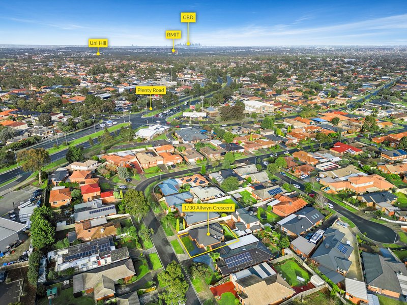 Photo - 1/30 Allwyn Cres , Mill Park VIC 3082 - Image 11