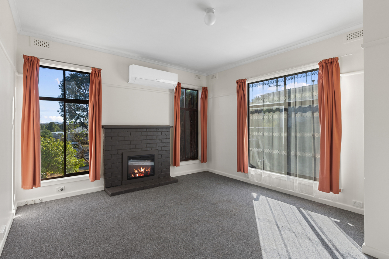 3-bedroom house at 130 Anzac Avenue, Seymour, VIC 3660, Mitchell, Victoria