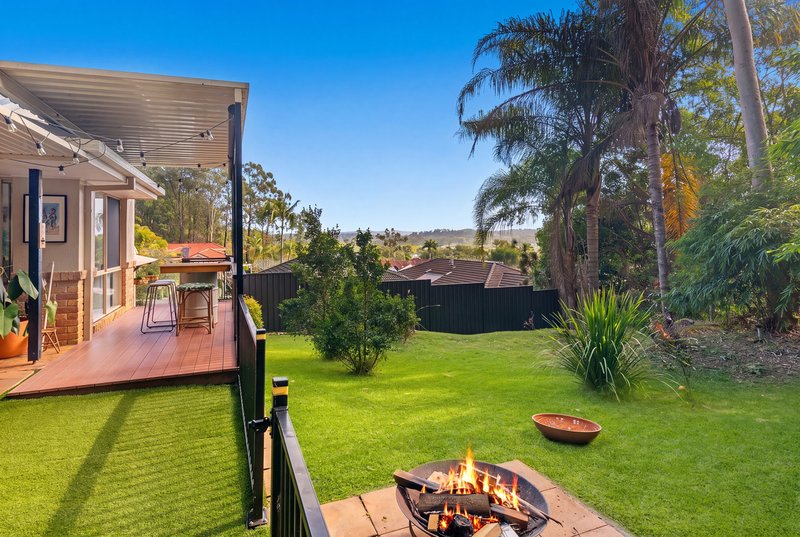 Photo - 1/30 Banksiadale Close, Elanora QLD 4221 - Image 5