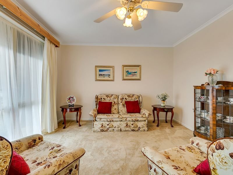 Photo - 130 Barcelona Road, Noarlunga Downs SA 5168 - Image 8